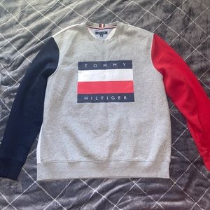 Tommy Hilfiger hoodless sweatshirt